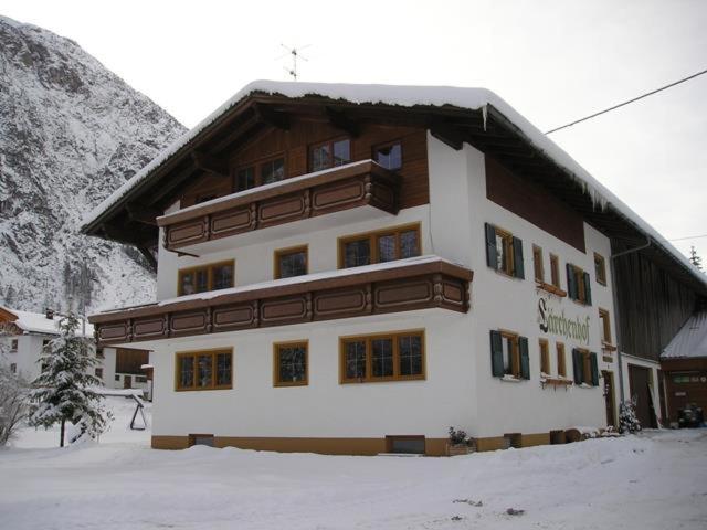 Haus Laerchenhof Villa Holzgau Buitenkant foto