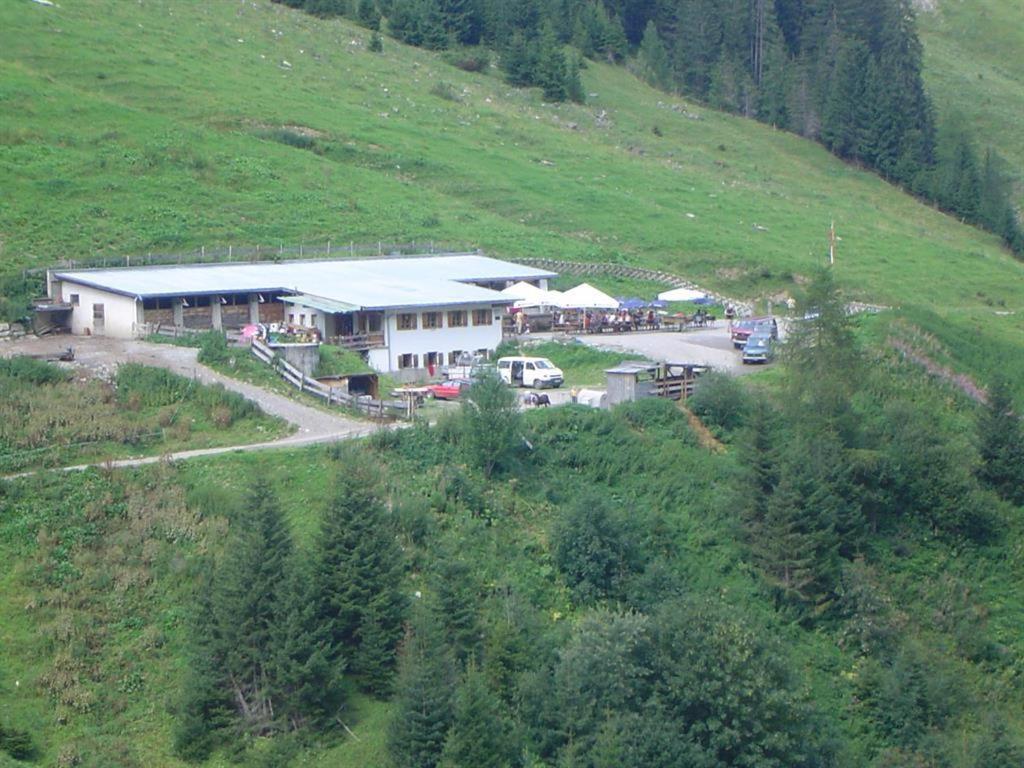 Haus Laerchenhof Villa Holzgau Buitenkant foto